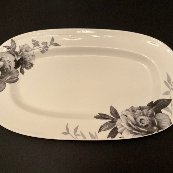 Lenox Moonlit Garden Hors d'Oeuvres Bone China Tray Gray and Black - Picture 1 of 2